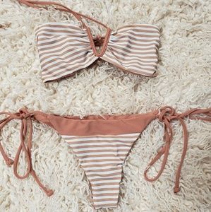 New Aloe' swimwear never worn sample. Size XS reve